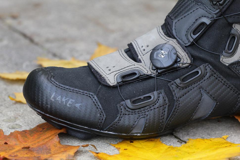 Review: Lake CX145 Winter Cycling Boots | road.cc